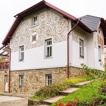 Villa Emausy Luhačovice Екстериор снимка