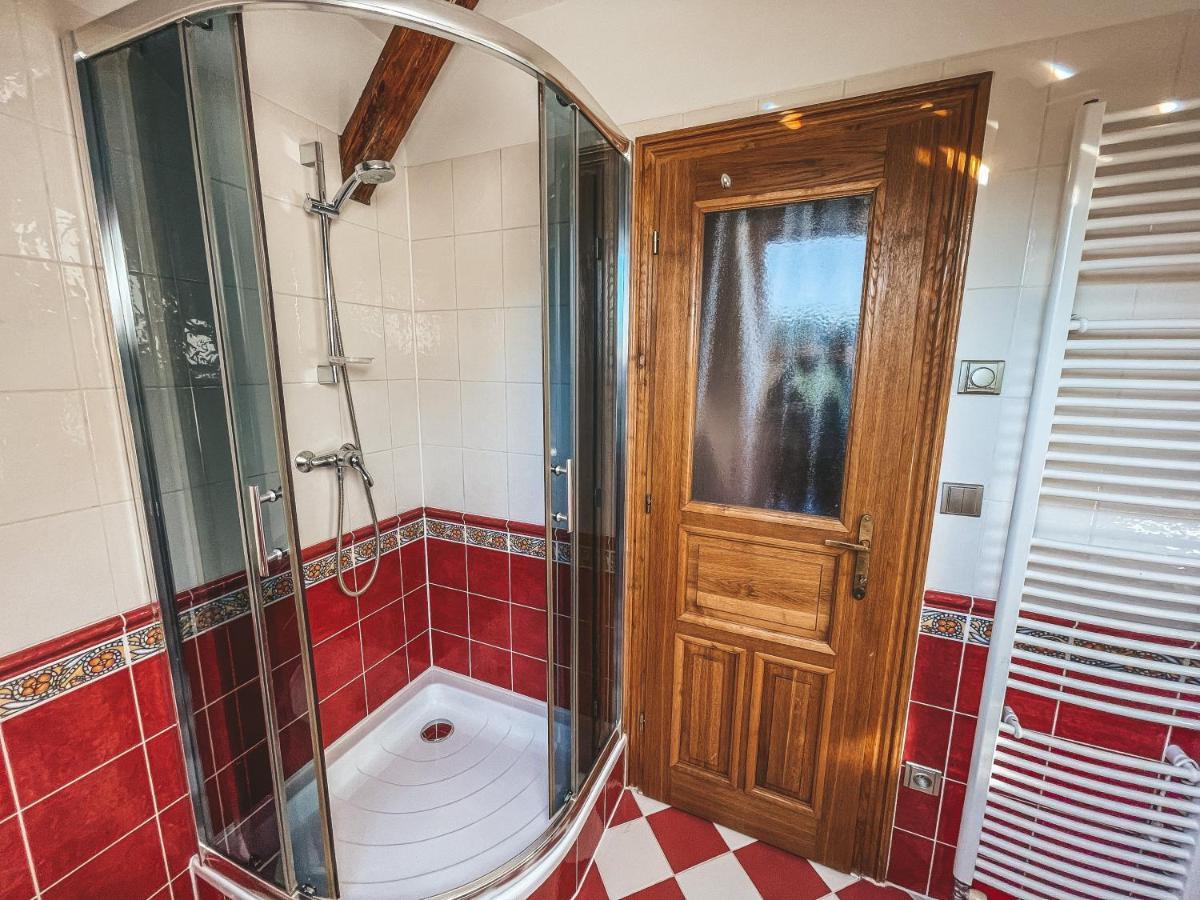 Villa Emausy Luhačovice Екстериор снимка
