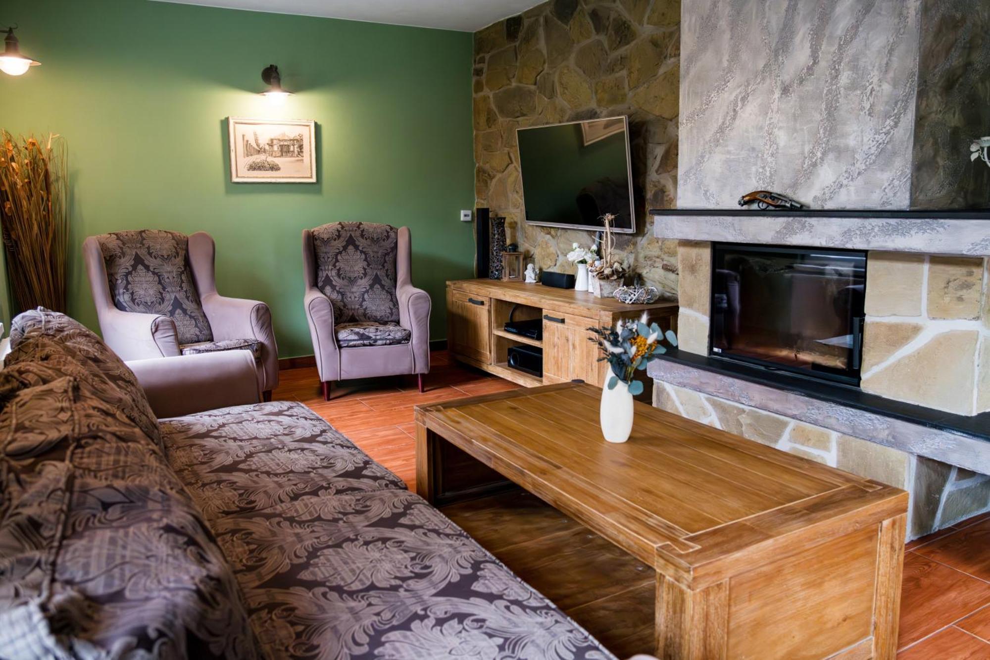 Villa Emausy Luhačovice Екстериор снимка
